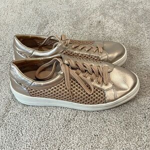 Steve Madden Platform Sneakers